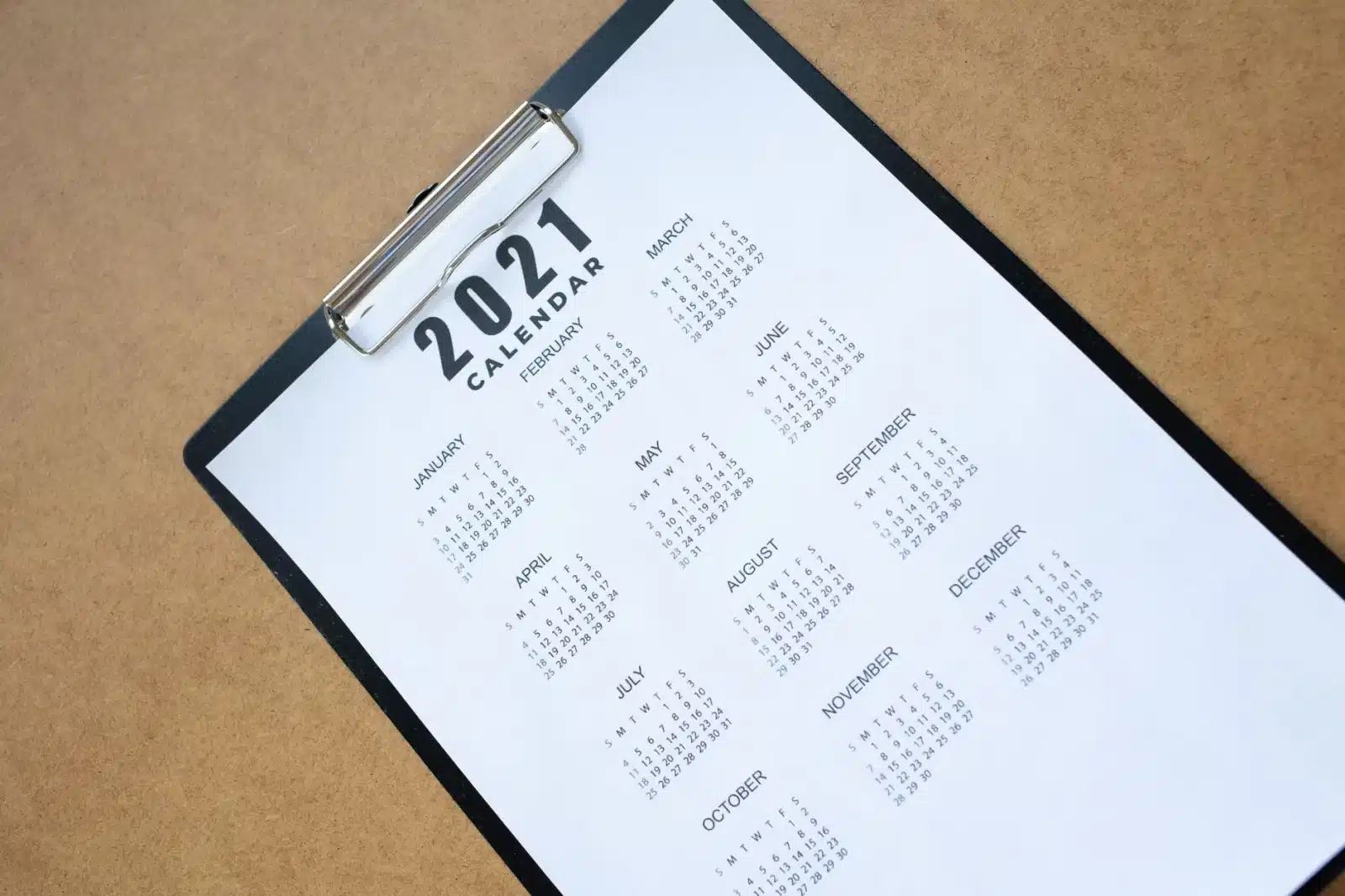 Calendrier 2026 avec les meilleurs mois pour acheter une voiture neuve avec des remises