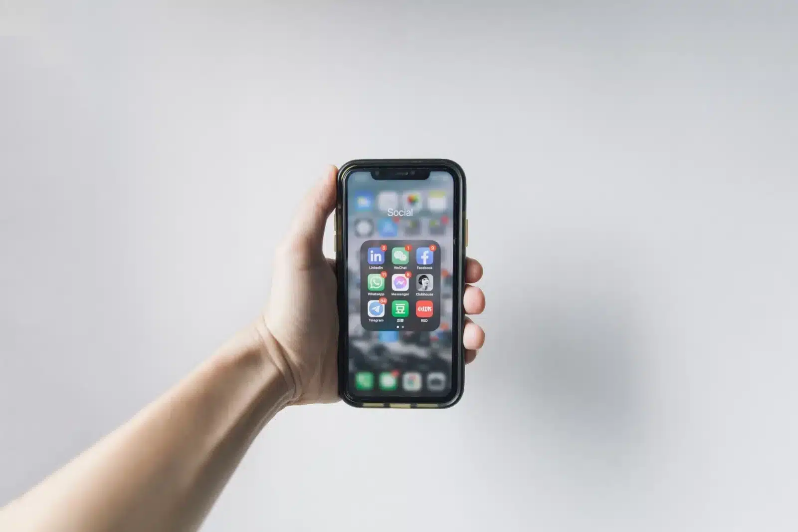 Consultation du solde CPF sur smartphone pour financer une formation au permis