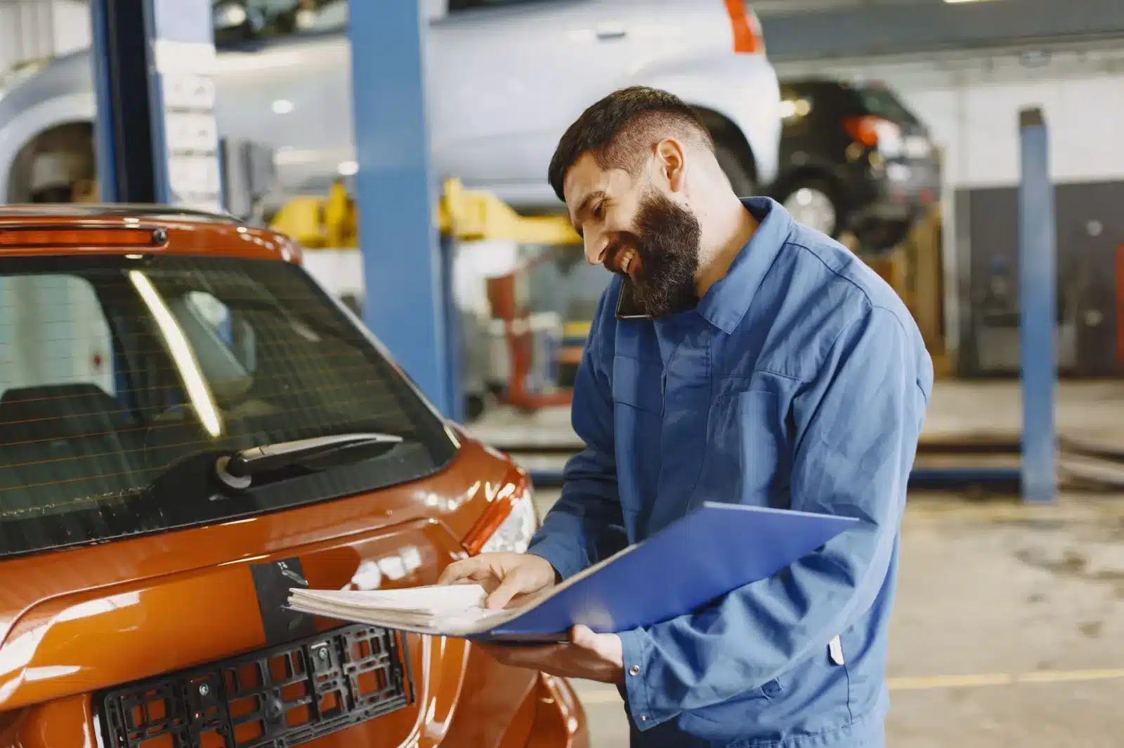 Préparation d'un pare-chocs pour repeinture en carrosserie