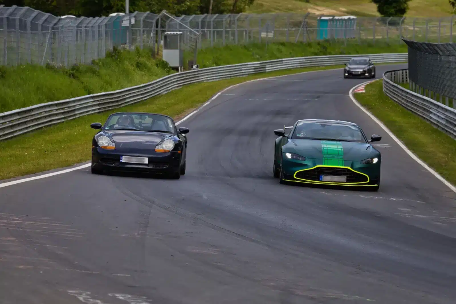 Track days et circuits en France : tout savoir pour rouler en toute légalité et sécurité