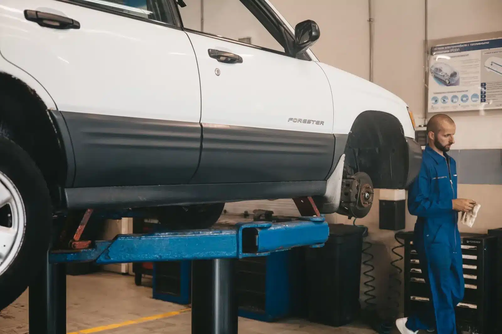 Diagnostic électronique auto : quelle solution choisir pour votre voiture ?