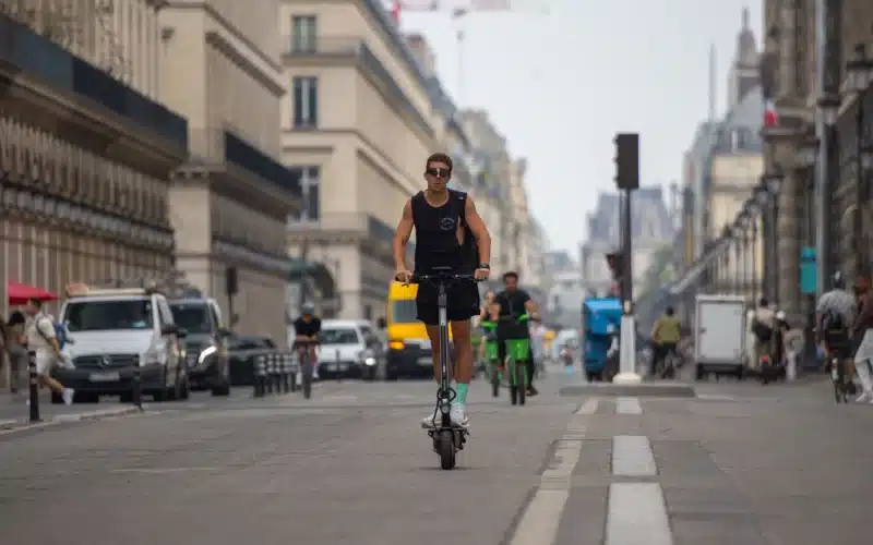 Casque trottinette obligatoire : ce que dit vraiment la loi en 2026