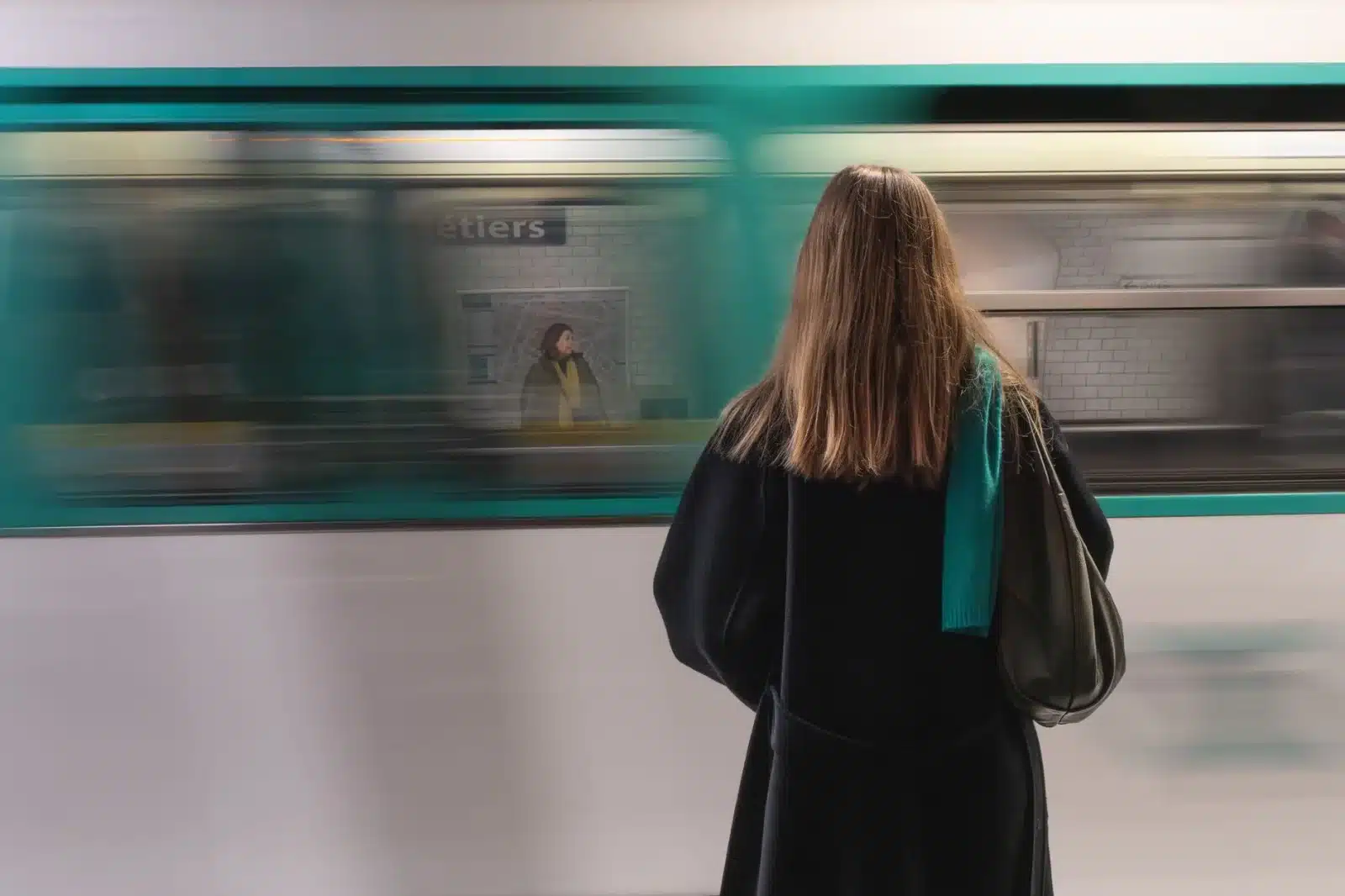 Chauffeur VTC passant l'examen pour obtenir sa carte professionnelle