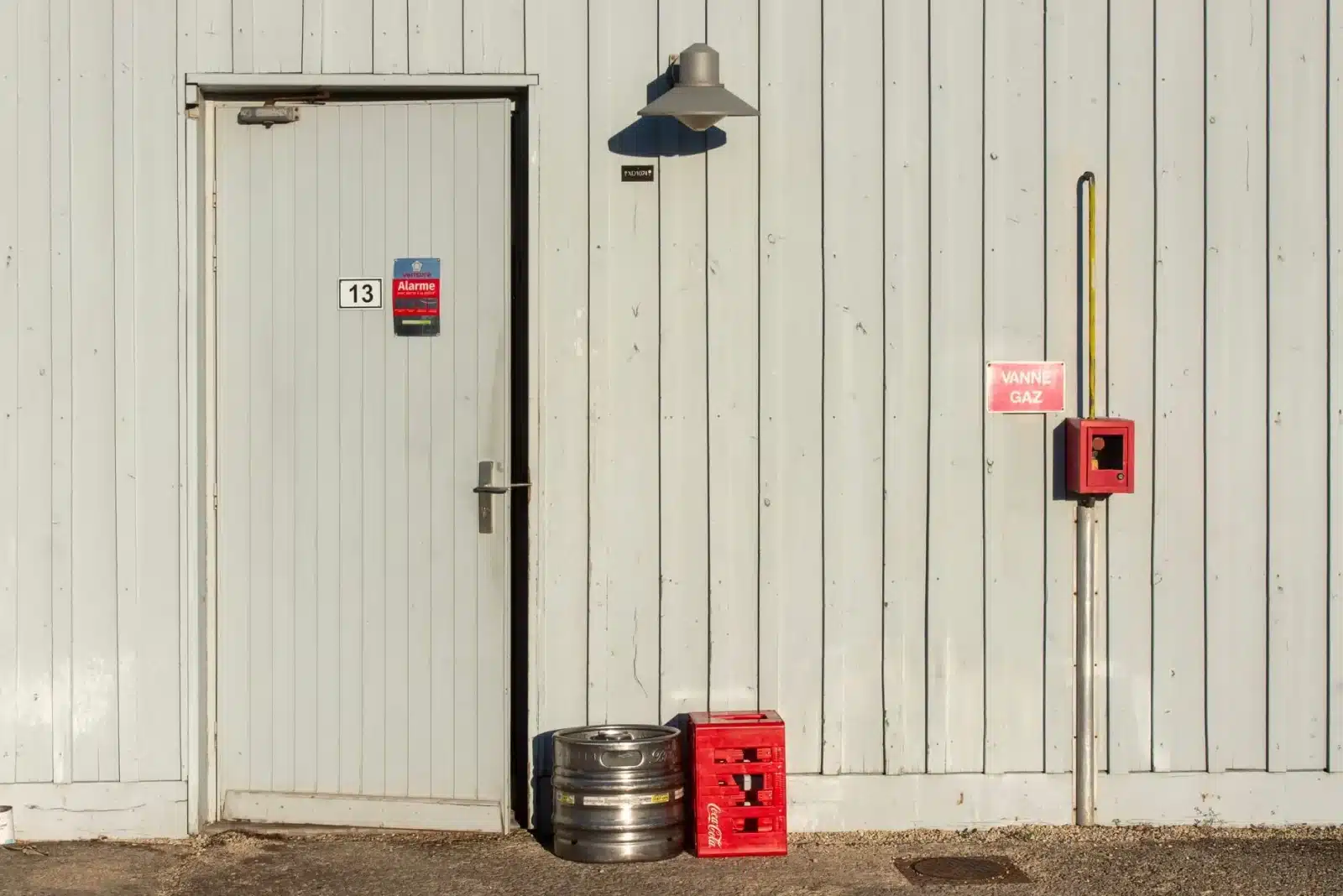 Coffre à gaz de camping-car ventilé avec bouteille homologuée et soupape de sécurité