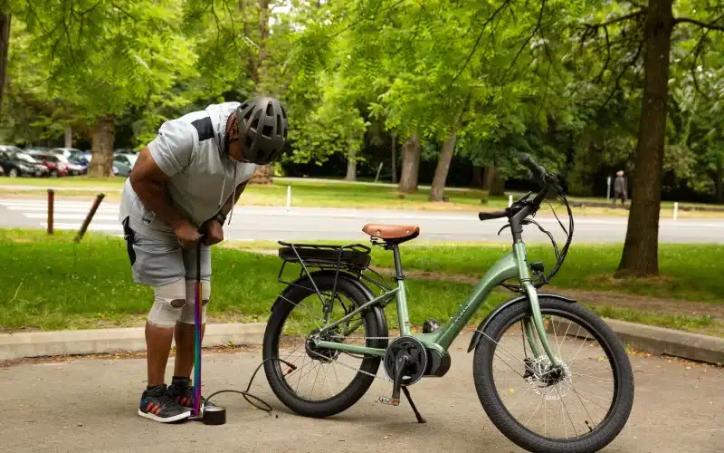 Entretien vélo électrique : coût réel et budget à prévoir en 2026