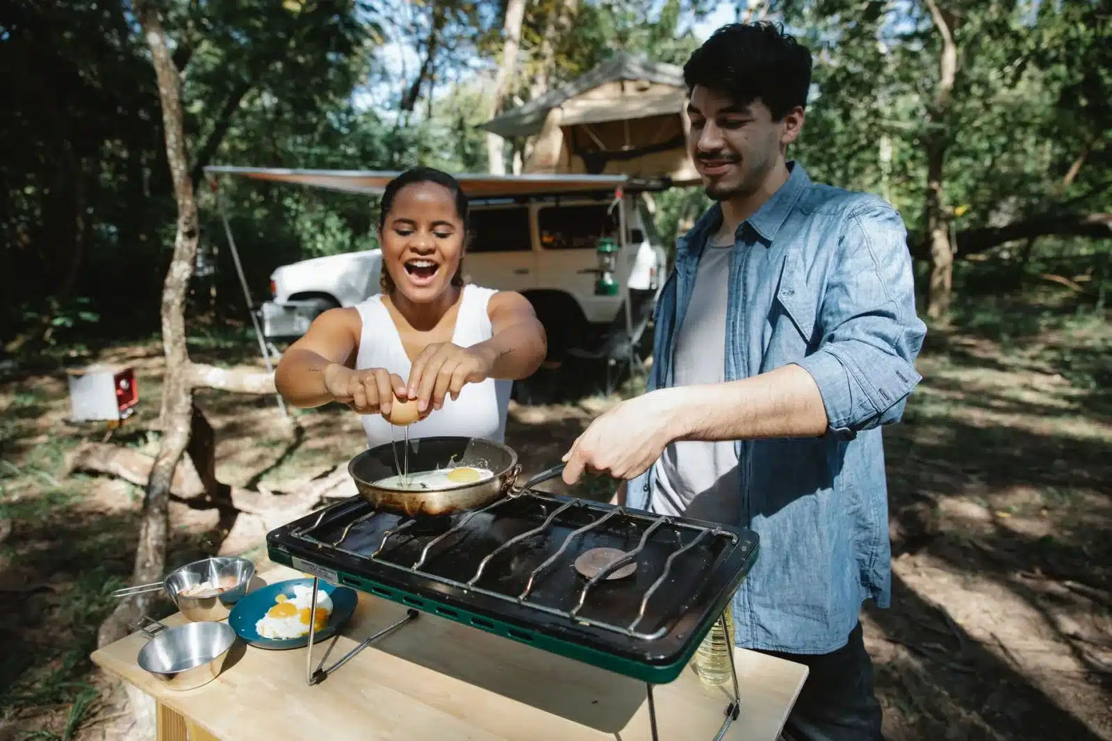 Gaz en camping-car : sécurité, réglementation et bonnes pratiques pour voyager serein