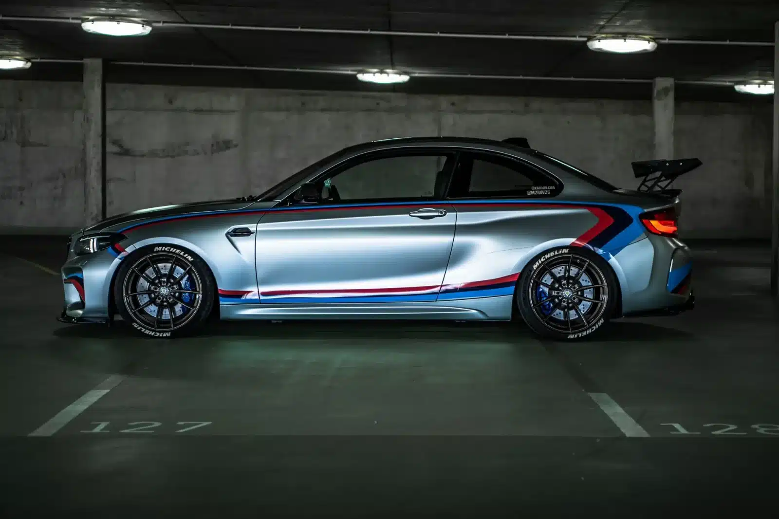 Louer une voiture pas cher pour un week-end : 7 astuces testées et approuvées