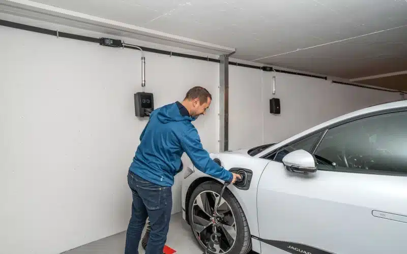 Recharge de flotte entreprise : installation, coûts et optimisation fiscale en 2026