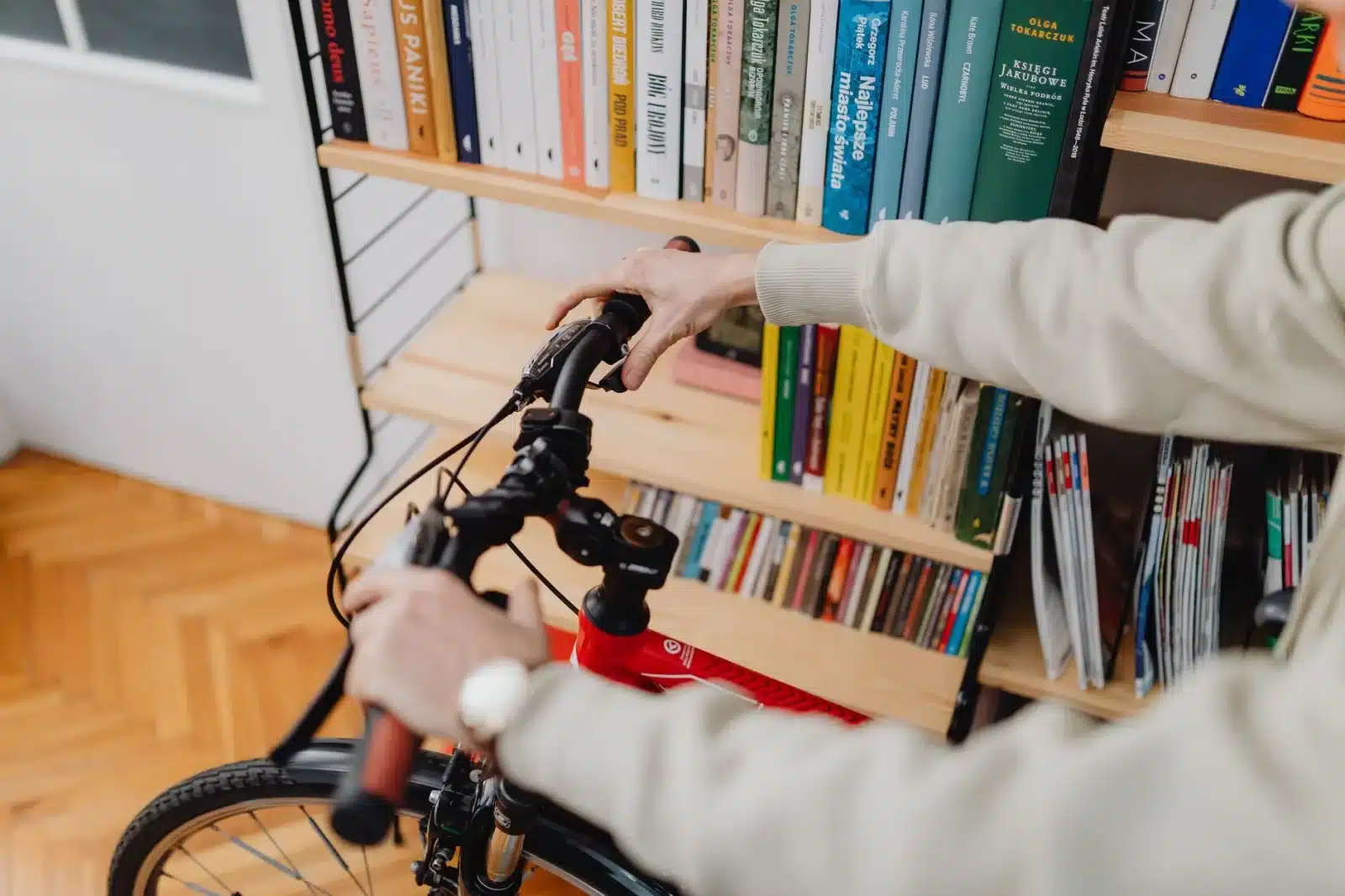 Télétravail avec un vélo à domicile