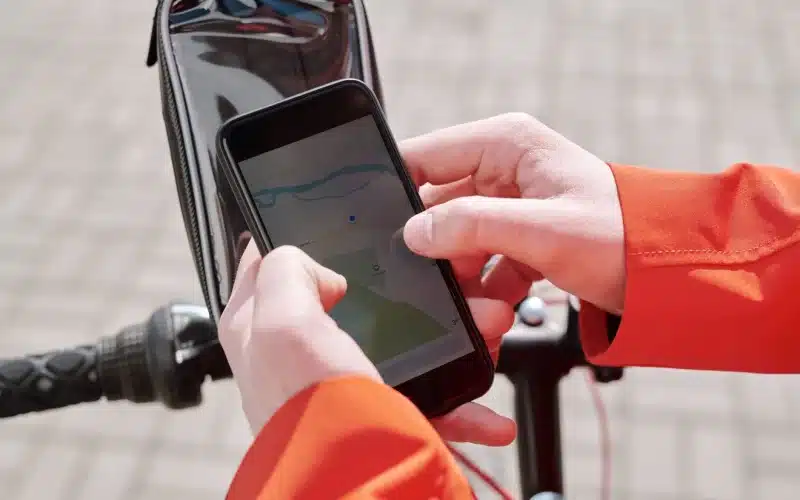 Traceur GPS vélo caché : discrétion, efficacité et modèles recommandés en 2026